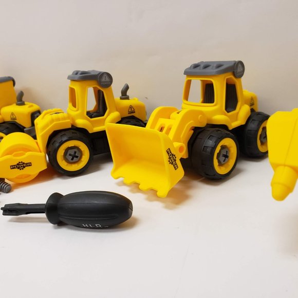 New DIY Construction Truck Set - Picture 4 of 14